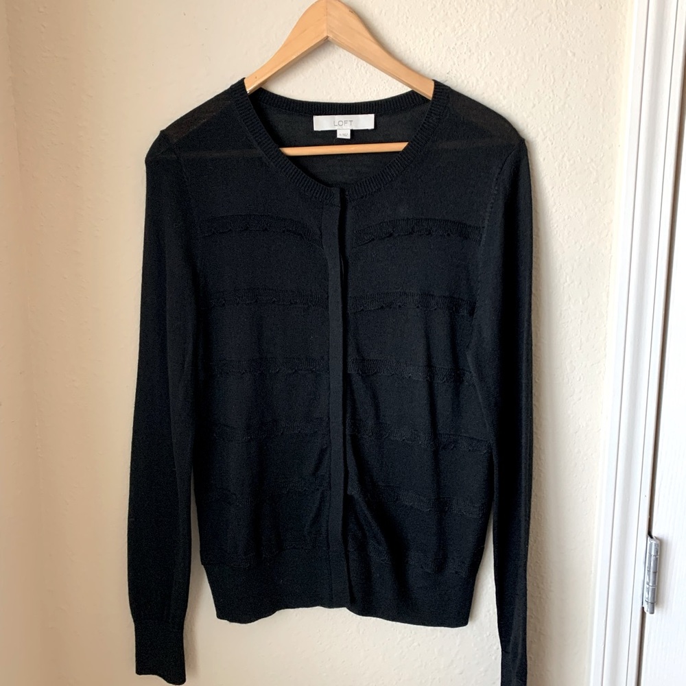 Loft black ruffle font cardigan 🪴